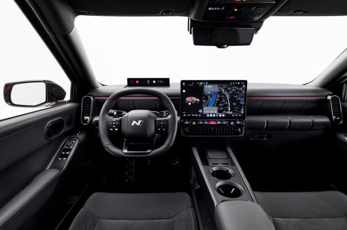 Hyundai Motor Group redéfinit l’expérience embarquée grâce à  ‘Pleos Connect’, son système d'infodivertissement de nouvelle  génération