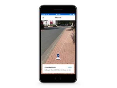 Detail aplikace Hyundai Bluelink s funkcí Navigace na poslední míli v rozšířené realitě.