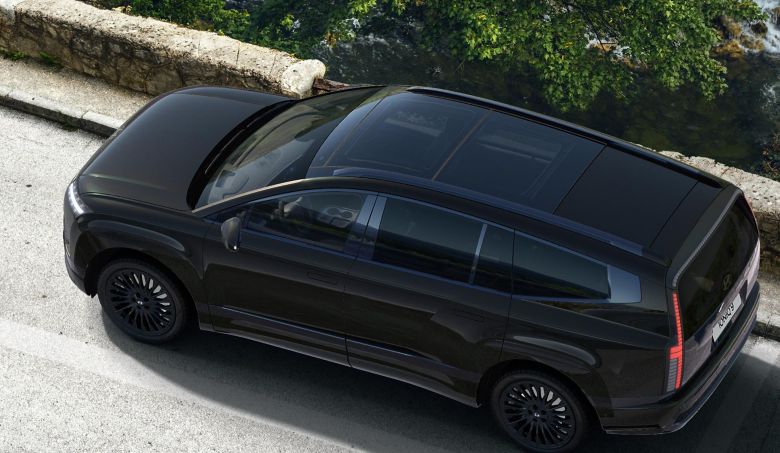 Hyundai IONIQ 9 prichádza vo vrcholnej luxusnej výbave Calligraphy Black Ink