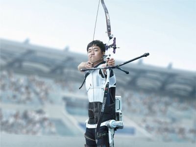 Korejský národní paralympionik Jun-boem Park soutěží s nositelnými roboty od společnosti Hyundai.