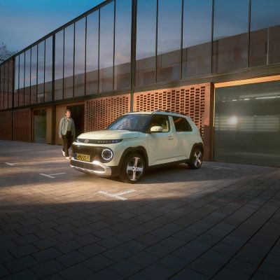 Deze zomer volop DEALER DEALS op de Hyundai INSTER.