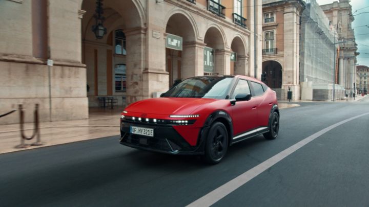 Driving video of the Hyundai IONIQ 3 N Line in red.