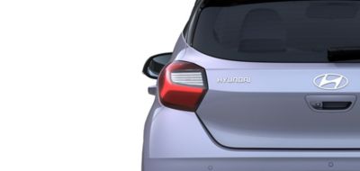 De achterlichtblokken van de Hyundai i10.