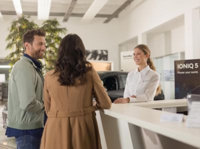 Hyundai customers at a retailer.