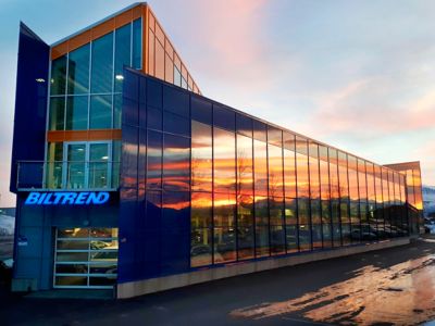 Biltrend Harstad sitt bygg. Foto