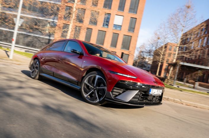 IONIQ 6 nyní podporuje funkci Plug & Charge – jako první elektromobil značky Hyundai