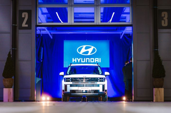 Investition in die gemeinsame Zukunft: Hyundai und AVAG eröffnen neuen Standort in München