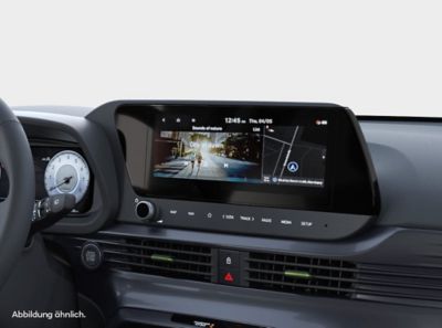 Detailansicht des 10,3-Zoll-Touchscreens im Hyundai i20.