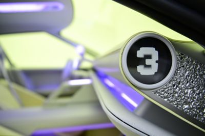 Armaturenbrett-Detail eines Hyundai Concept THREE.