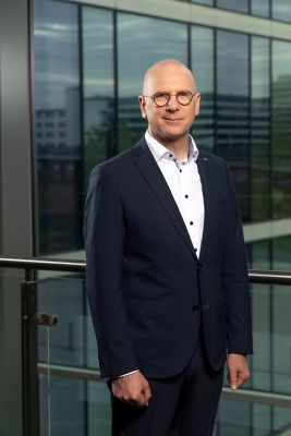Karl Hell, Direktor Aftersales.