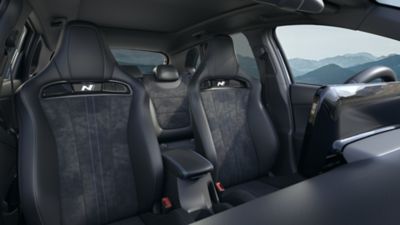 Interior view of the cockpit inside the Hyundai i30 N, showing the new N Light Seats.