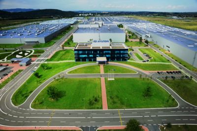 Vue aérienne d’une usine de fabrication Hyundai