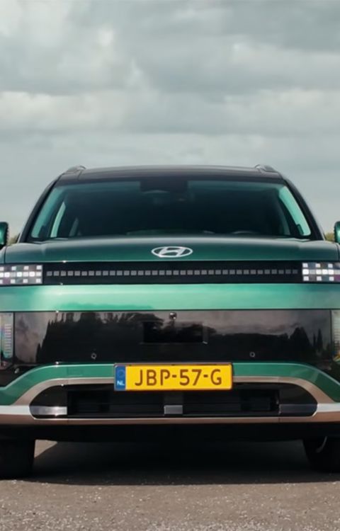 IONIQ 9 vooraanzicht