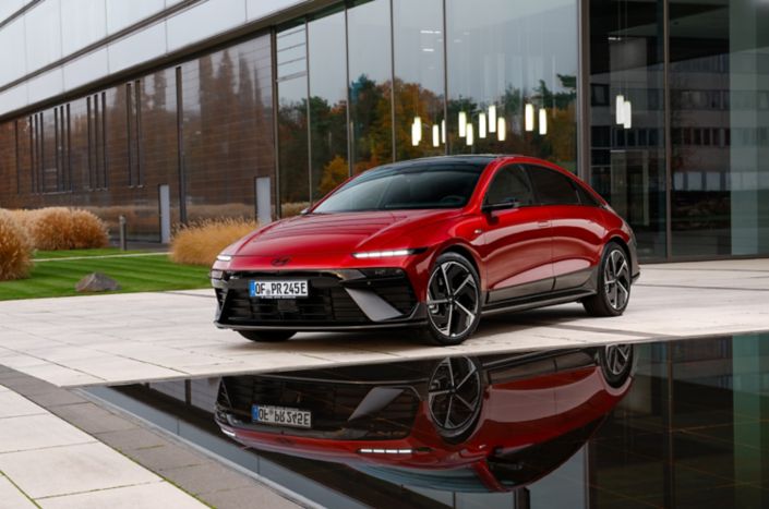 Geschärftes Design, mehr Reichweite: Der überarbeitete Hyundai IONIQ 6