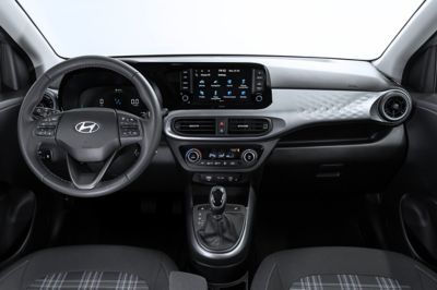 The cockpit of the new Hyundai i10 featuring a new digital cluster and 8 inch touch screen.