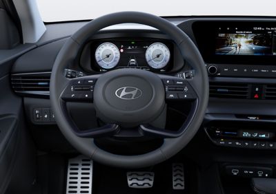 Volante y pantalla del nuevo Hyundai BAYON.