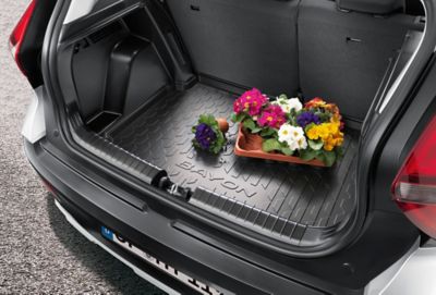 Hyundai BAYON Trunk liner protection accessory.