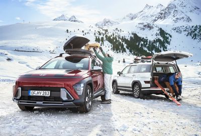 Barres de toit pour le Hyundai SANTA FE et le Hyundai KONA Electric.