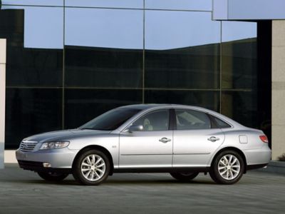 De vierde generatie Hyundai Grandeur, die ook in Nederland werd geleverd.