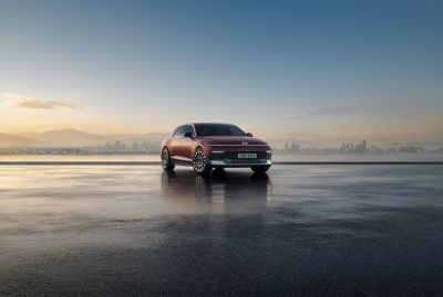 De huidige Hyundai Grandeur.