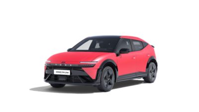 Röd Hyundai IONIQ 3 N Line sedd snett framifrån.