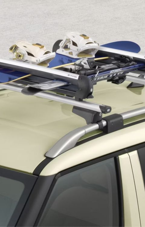 Hyundai INSTER with mounted Ski carrier transport accessory.