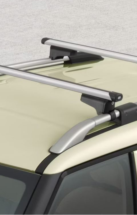 Hyundai INSTER Cross bars, aluminium transport accessory.