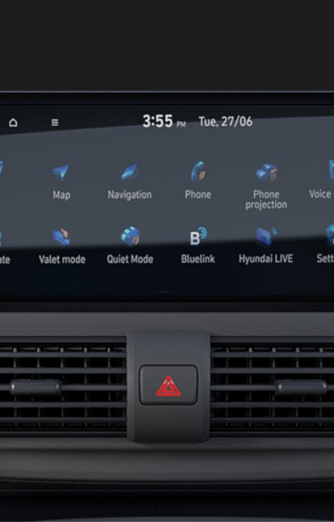Hyundai INSTER Lounge's standard 10.25" infotainment touchscreen.