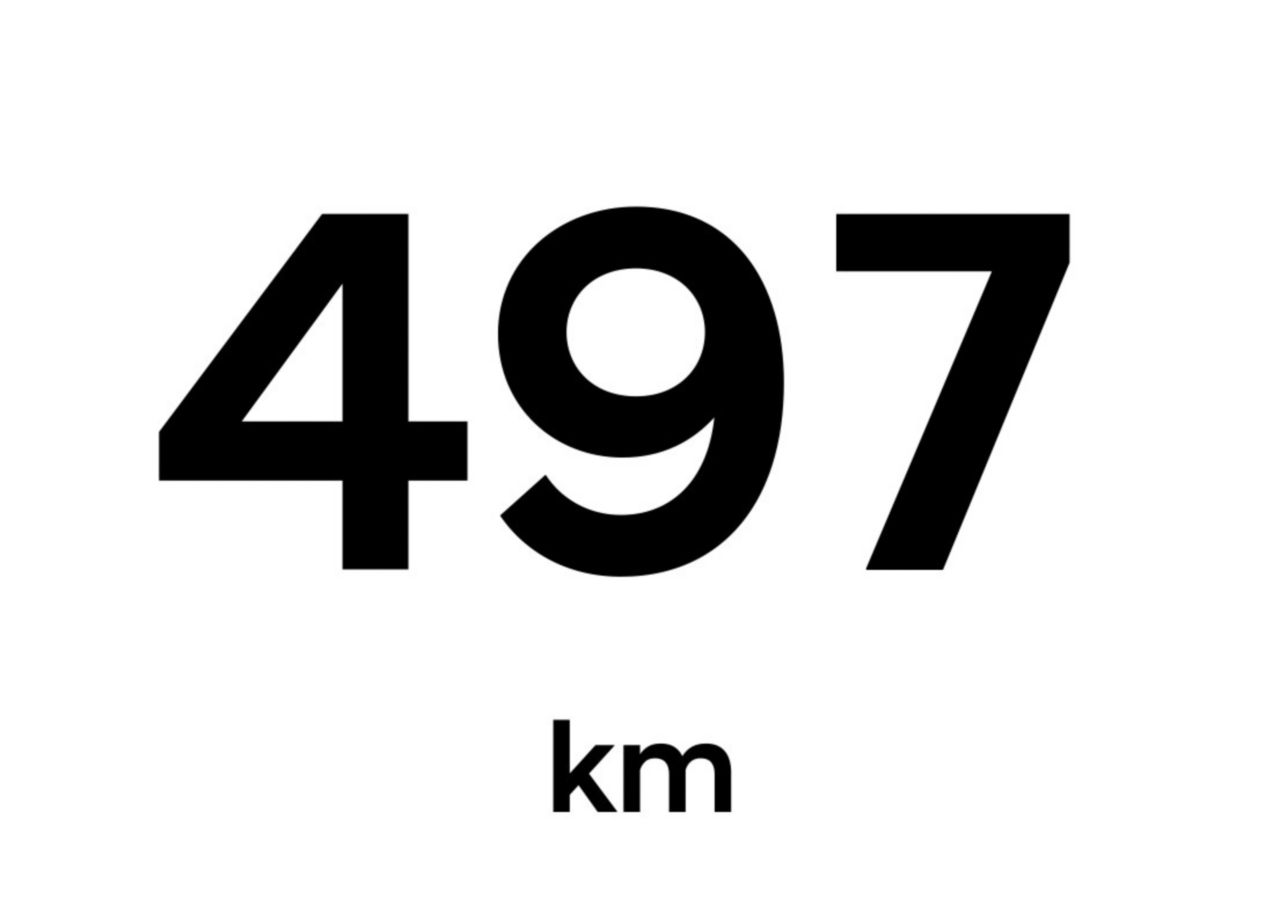 Animace ukazující dojezd 497 km.