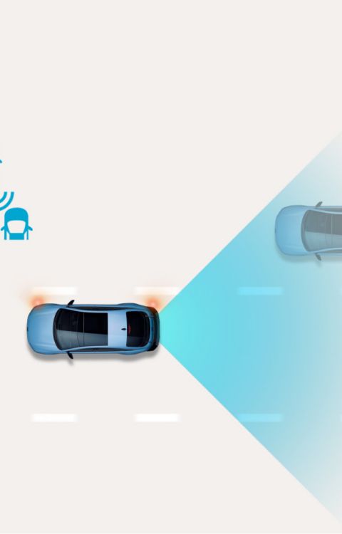 Aktivní sledování mrtvého úhlu (BCA) Hyundai IONIQ 6 N detekuje vozidla v sousedních jízdních pruzích a upozorní vás před změnou pruhu.