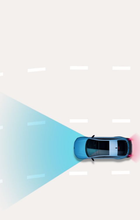 Navigační inteligentní tempomat (NSCC): Hyundai IONIQ 6 N upravuje rychlost pomocí předních senzorů při jízdě na víceproudé silnici.