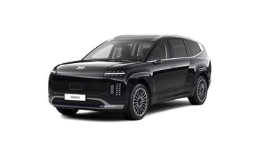 Alt text:  Hyundai IONIQ 9 el-SUV, framifrån i sned vinkel, grön.