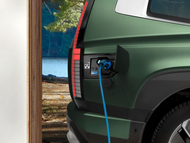 Toma de carga abierta del SUV eléctrico Hyundai IONIQ 9.