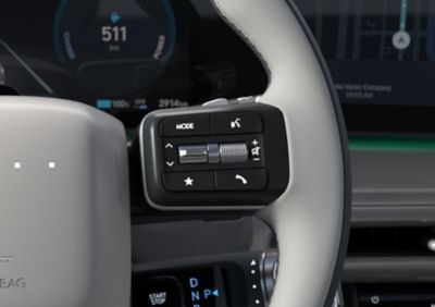 Hyundai IONIQ 9 steering wheel mute button.