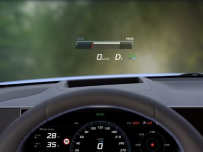 Navigationshinweise auf dem Head-up Display eines Hyundai IONIQ 5 N.