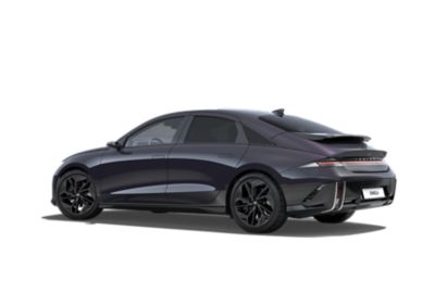 Hyundai IONIQ 6 Black Edition sett bakfra. Foto.