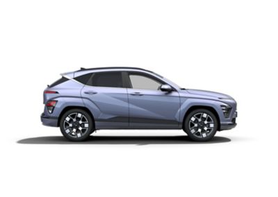 Seitenansicht eines Hyundai KONA Elektro.