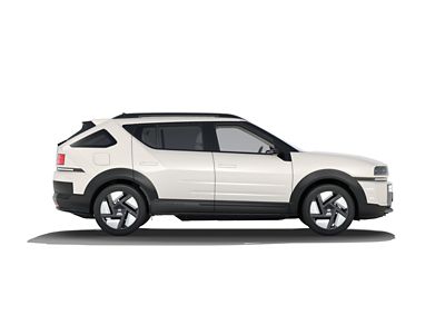A Hyundai NEXO hydrogen powered SUV seen from the side.