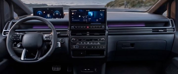 Hyundai STARIA Electric dashboard showcasing dual screens and a steering wheel.
