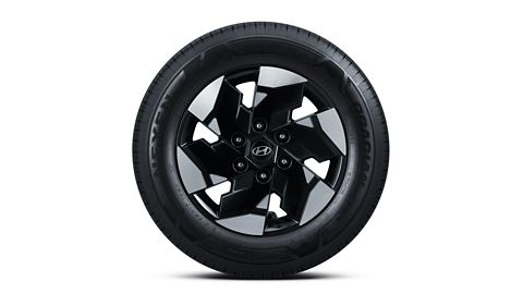 Nahaufnahme der 17-Zoll-Leichtmetallräder des Hyundai STARIA Electric Luxury.