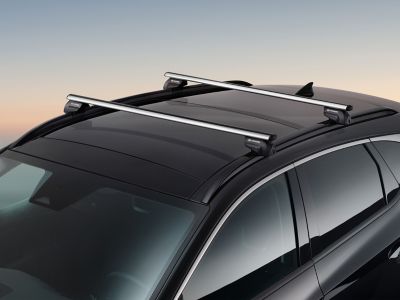 Hyundai Genuine accessory cross bars for TUCSON roof rails.