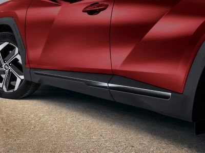 Side trim lines Hyundai Genuine accessory for TUCSON SUV.