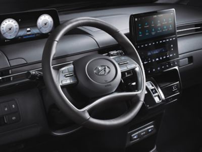 Steering wheel and entertainment system of the all-new Hyundai STARIA.