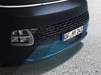 Hyundai STARIA avec ses équipements de sécurité premium et sa vaste gamme de systèmes d'aide à la conduite avancés.