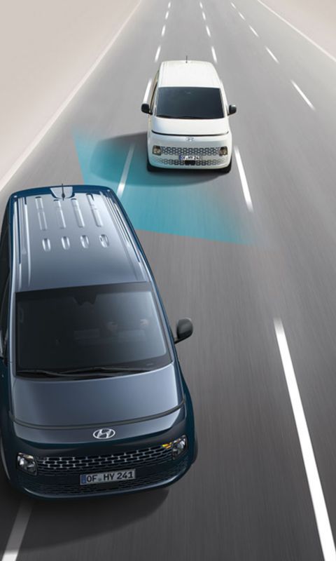 Blind Spot View Monitor (BVM) in the all-new Hyundai STARIA MPV.	