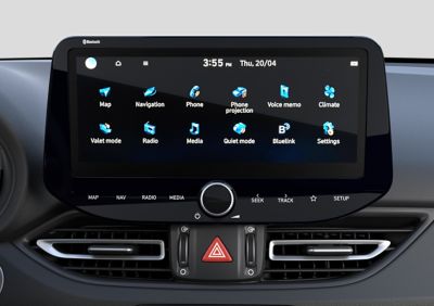  The steering wheel and dashboard of the i30, with the 10.25” multimedia touchscreen in the middle. 