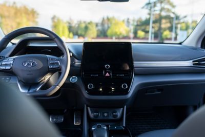 Kupeen til Hyundai IONIQ Electric. Foto. 