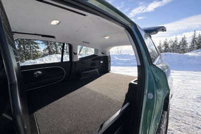 Bagasjerommet i elbilen IONIQ 9. Foto.