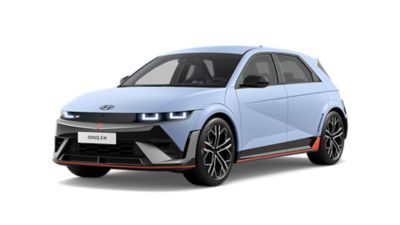 Der Hyundai IONIQ 5 N SUV von schräg vorne.