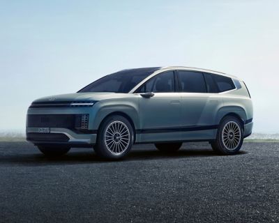 IONIQ 9